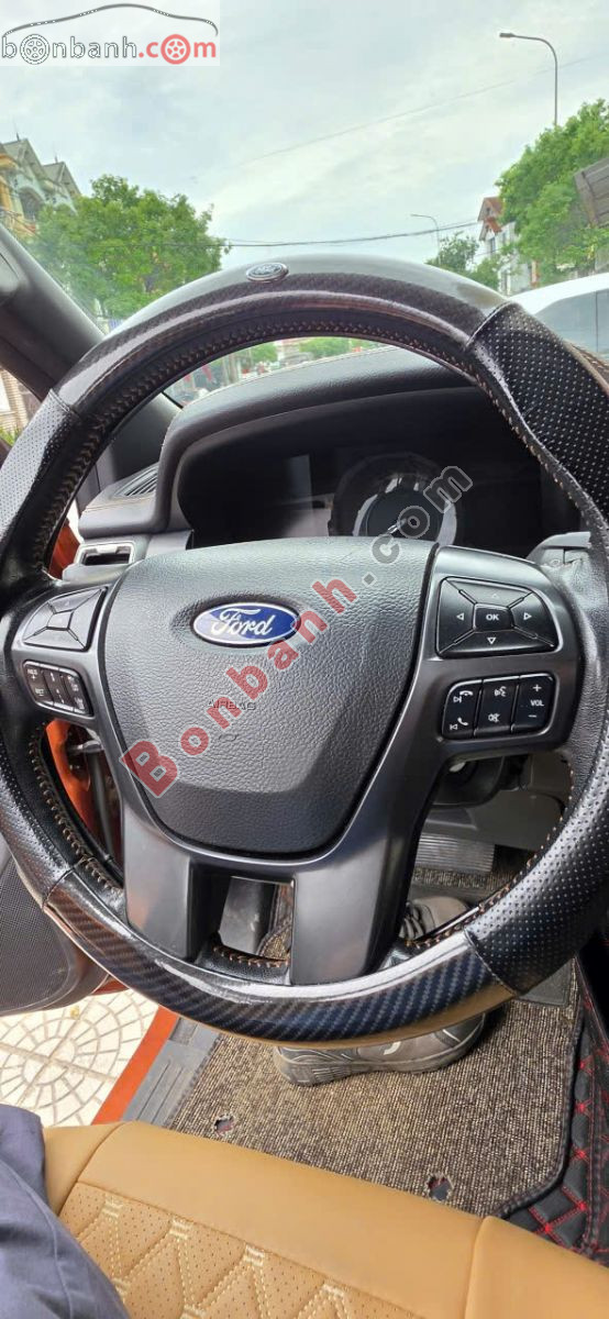 Bán ô tô Ford Ranger Wildtrak 3.2L 4x4 AT - 2015 - xe cũ