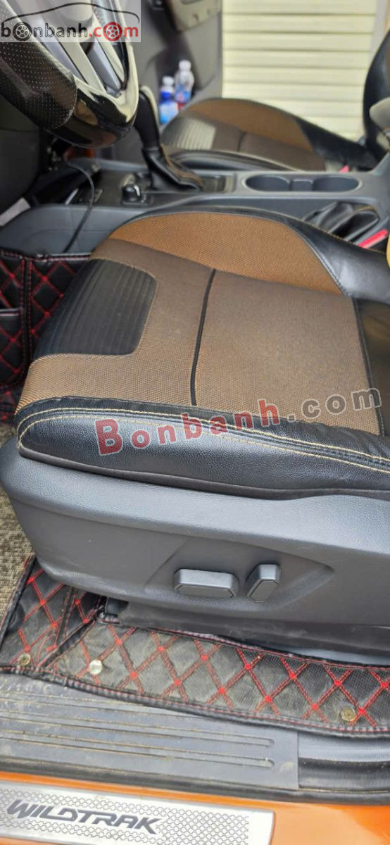 Bán ô tô Ford Ranger Wildtrak 3.2L 4x4 AT - 2015 - xe cũ