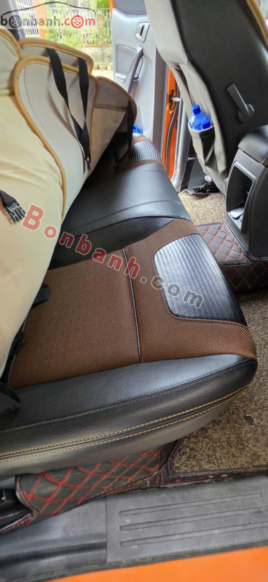 Bán ô tô Ford Ranger Wildtrak 3.2L 4x4 AT - 2015 - xe cũ