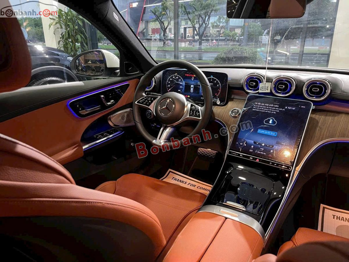 Bán ô tô Mercedes Benz C class C200 Avantgarde Plus - 2025 - xe mới