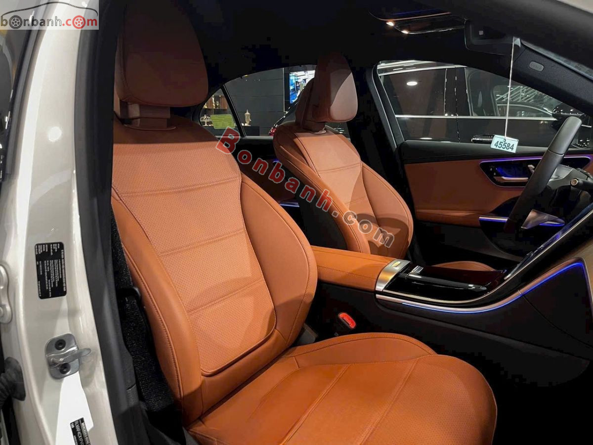 Bán ô tô Mercedes Benz C class C200 Avantgarde Plus - 2025 - xe mới