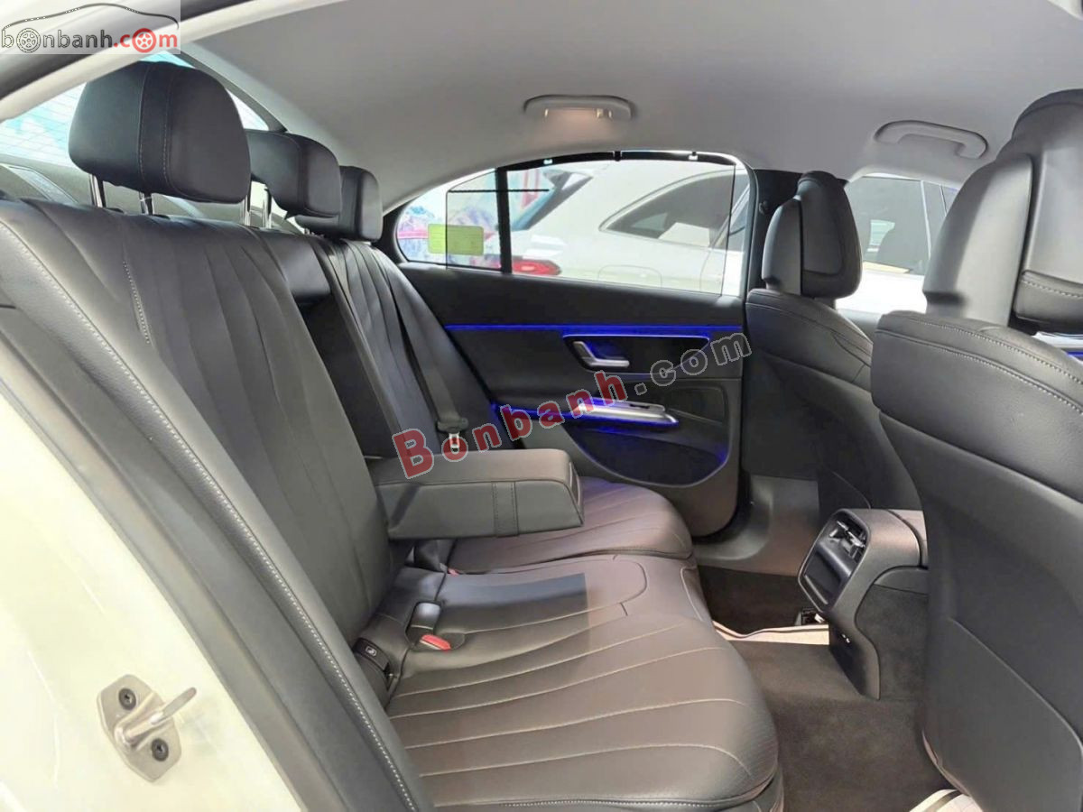 Bán ô tô Mercedes Benz E class E200 Avantgarde - 2025 - xe mới