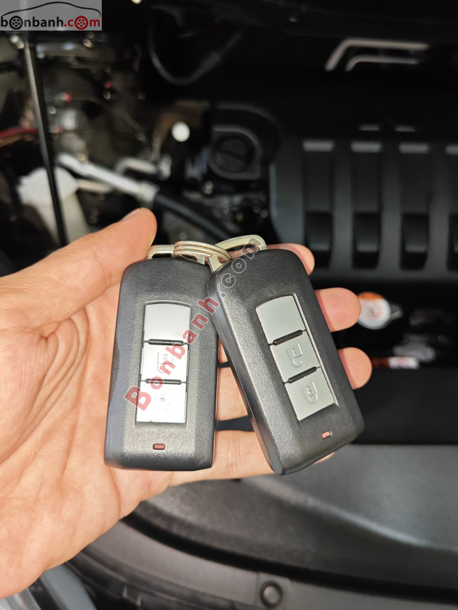 Bán ô tô Mitsubishi Xpander 1.5 AT - 2024 - xe cũ