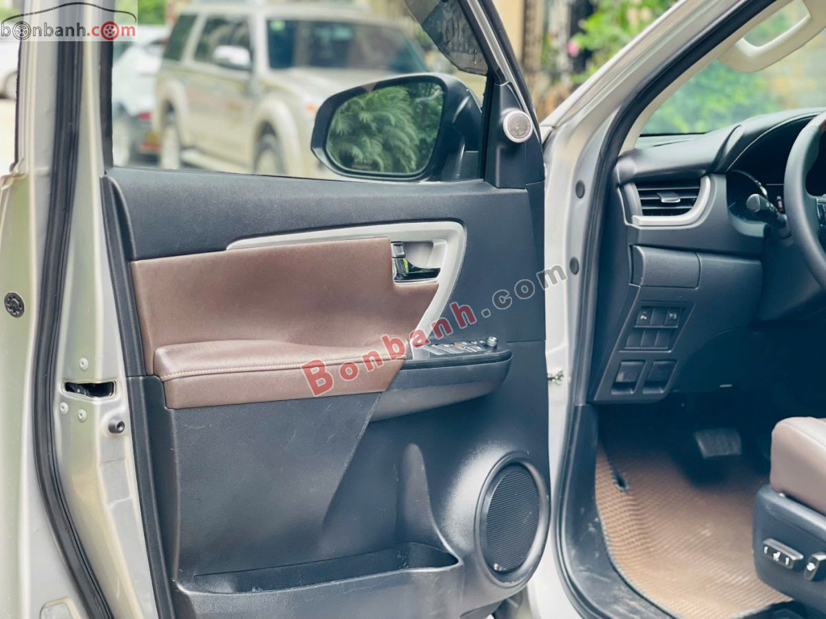 Bán ô tô Toyota Fortuner 2.4G 4x2 AT - 2019 - xe cũ