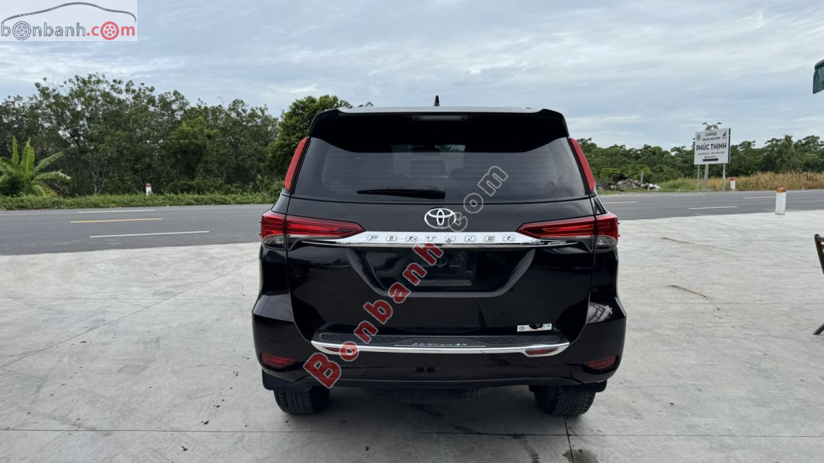 Bán ô tô Toyota Fortuner 2.4L 4x2 AT - 2022 - xe cũ