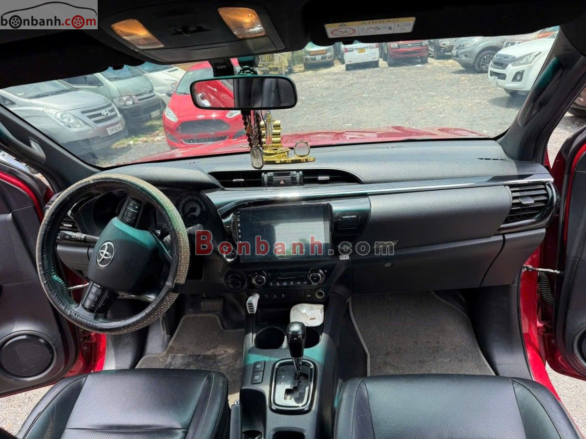 Bán ô tô Toyota Hilux 2.8G 4x4 AT - 2019 - xe cũ