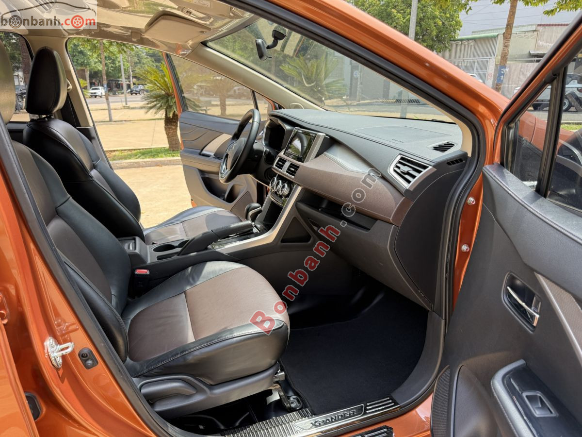 Bán ô tô Mitsubishi Xpander Cross 1.5 AT - 2020 - xe cũ