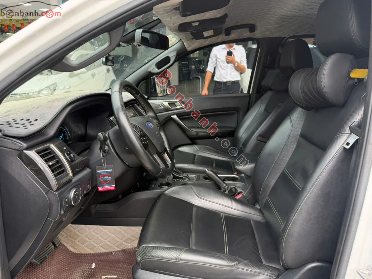 Bán ô tô Ford Everest Titanium 2.0L 4x2 AT - 2019 - xe cũ