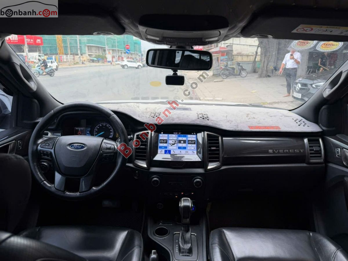 Bán ô tô Ford Everest Titanium 2.0L 4x2 AT - 2019 - xe cũ