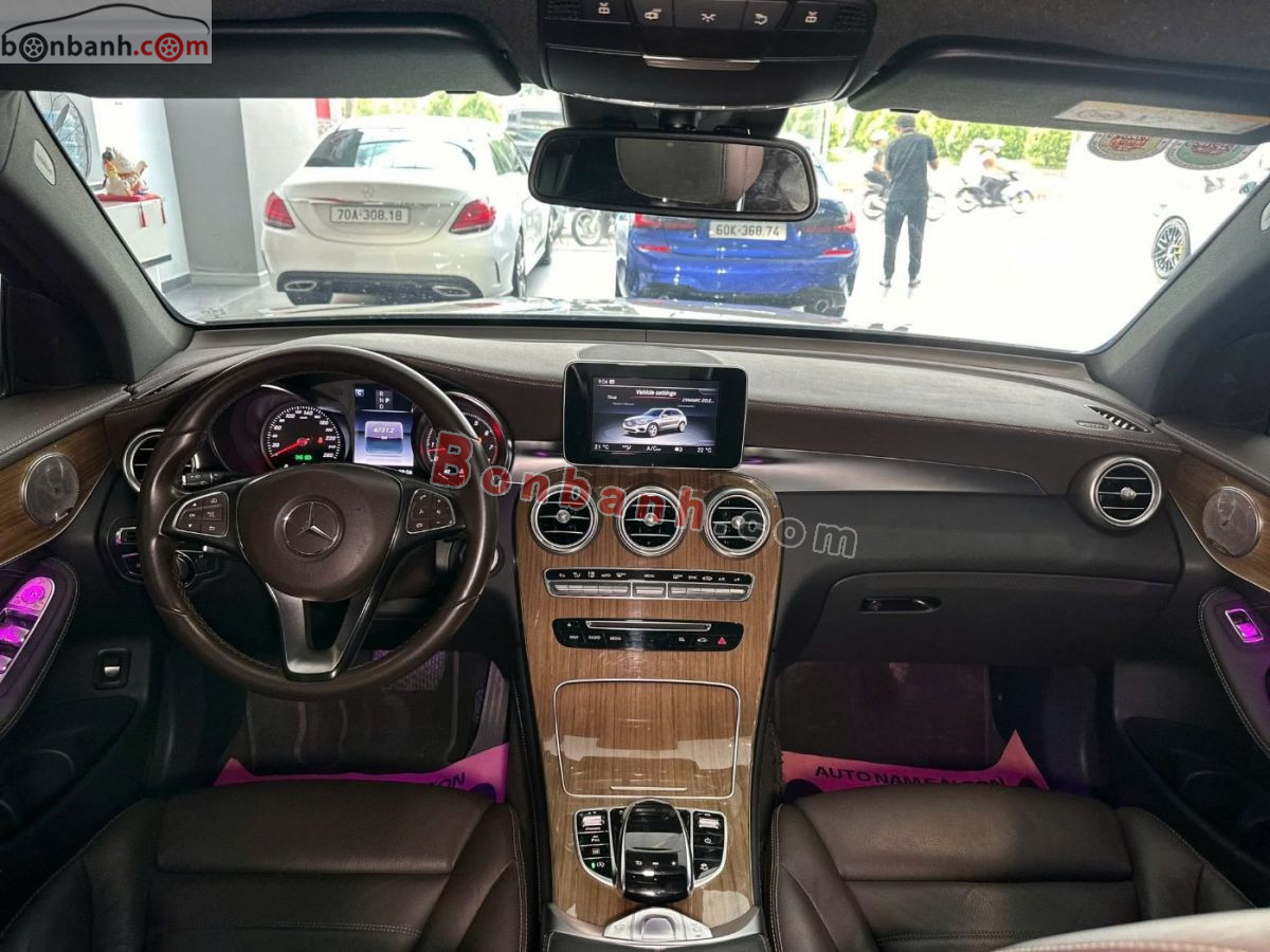 Bán ô tô Mercedes Benz GLC 250 4Matic - 2018 - xe cũ