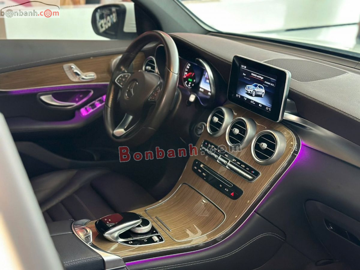 Bán ô tô Mercedes Benz GLC 250 4Matic - 2018 - xe cũ