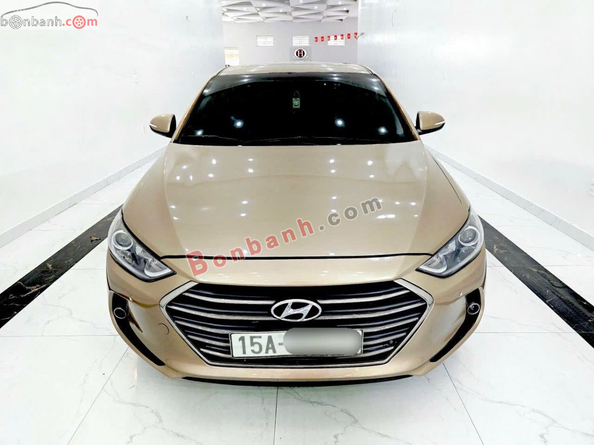 Bán ô tô Hyundai Elantra 2.0 AT - 2017 - xe cũ