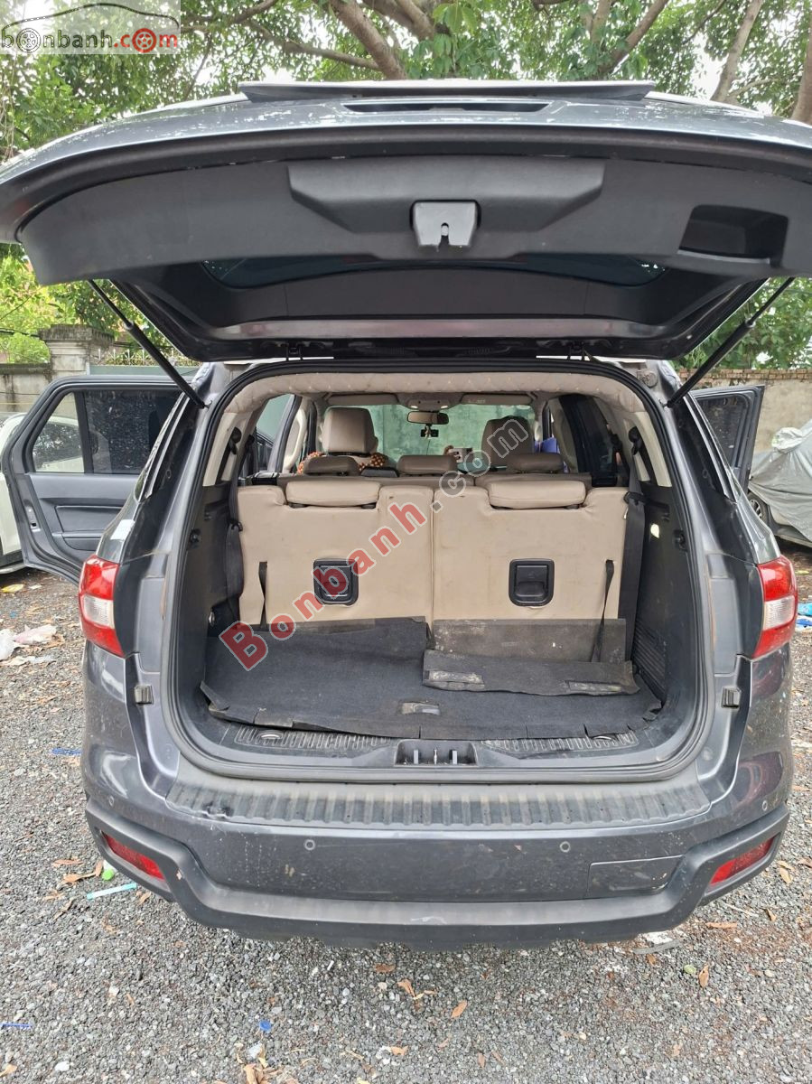 Bán ô tô Ford Everest Ambiente 2.2L 4x4 MT - 2018 - xe cũ