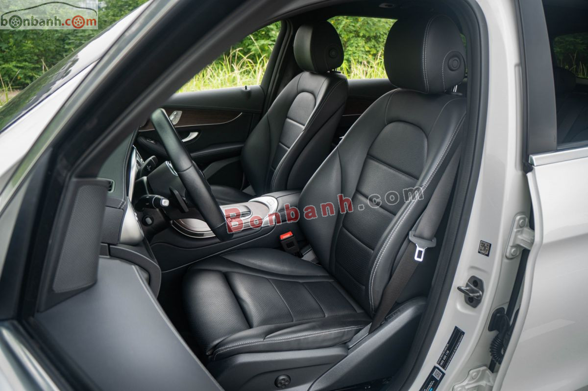 Bán ô tô Mercedes Benz GLC 200 4Matic - 2022 - xe cũ