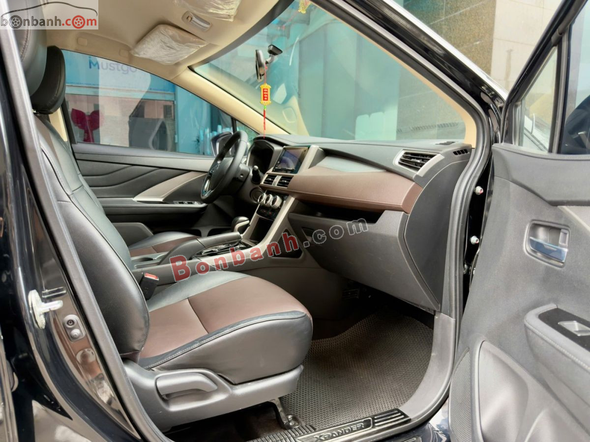 Bán ô tô Mitsubishi Xpander Cross 1.5 AT - 2022 - xe cũ