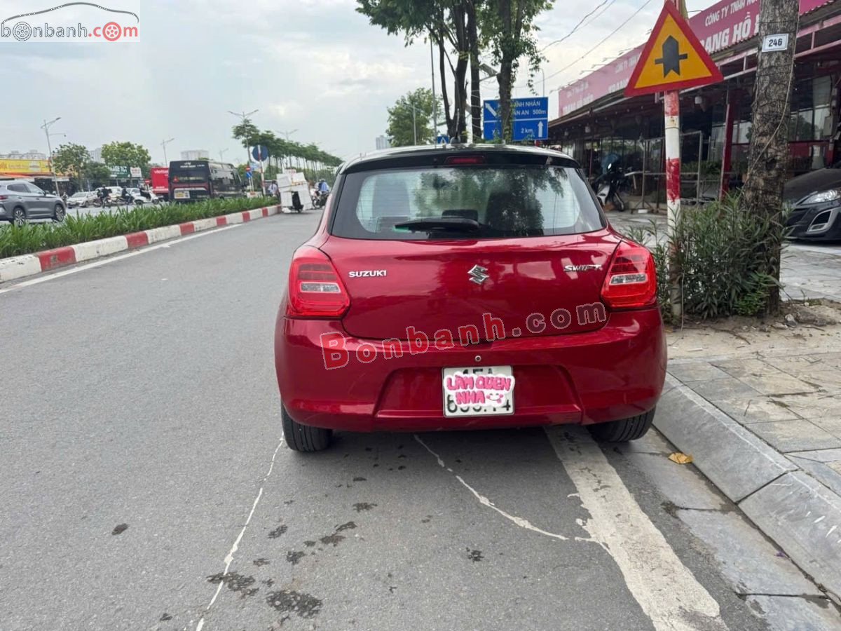 Bán ô tô Suzuki Swift GLX 1.2 AT - 2019 - xe cũ