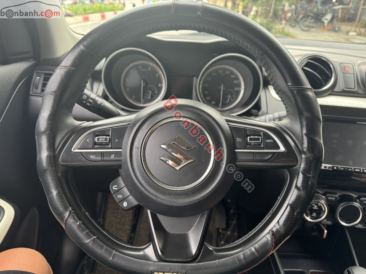 Bán ô tô Suzuki Swift GLX 1.2 AT - 2019 - xe cũ