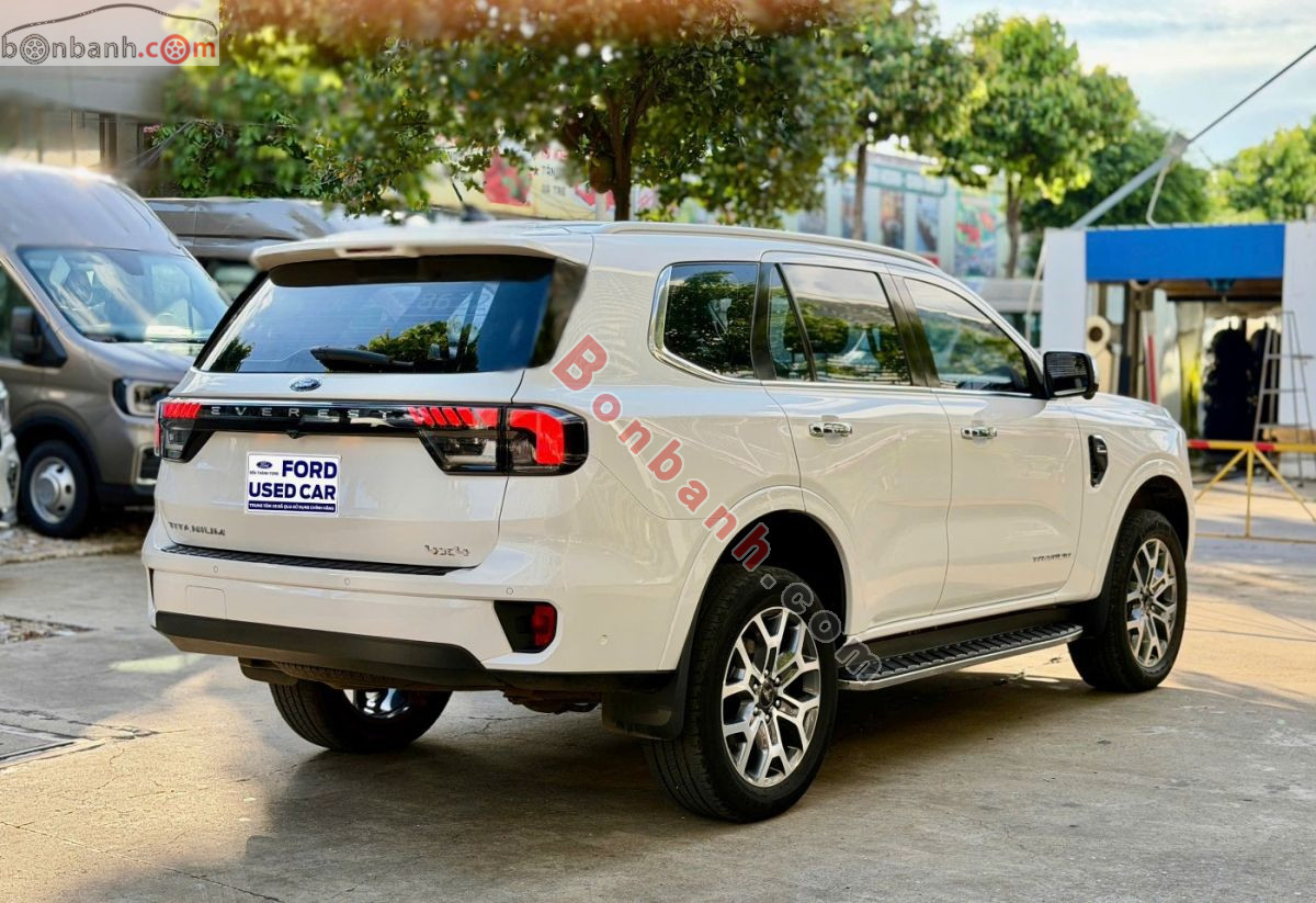 Bán ô tô Ford Everest Titanium Plus 2.0L 4x4 AT - 2023 - xe cũ