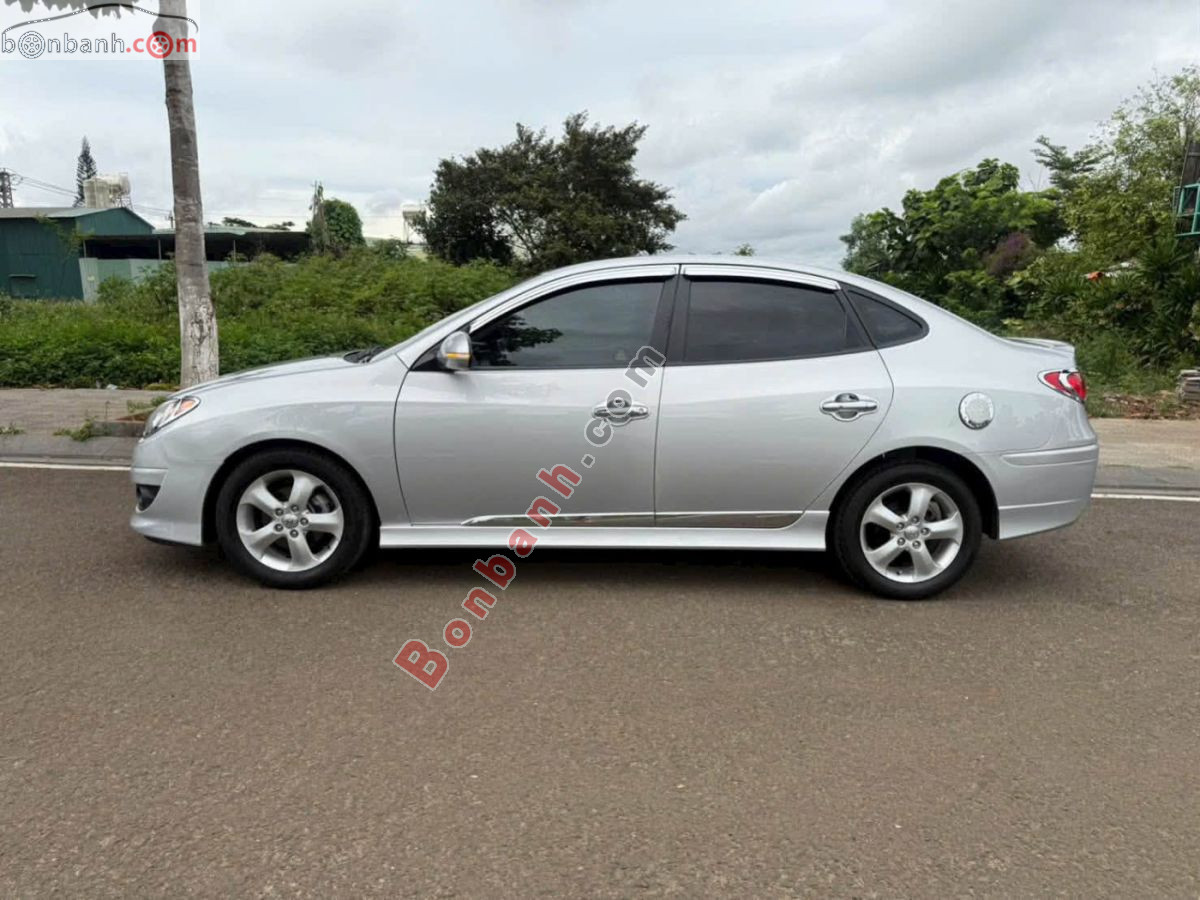 Bán ô tô Hyundai Avante 1.6 AT - 2015 - xe cũ