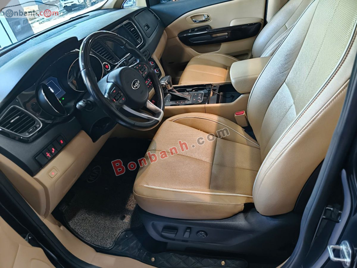 Bán ô tô Kia Sedona 2.2L DATH - 2017 - xe cũ