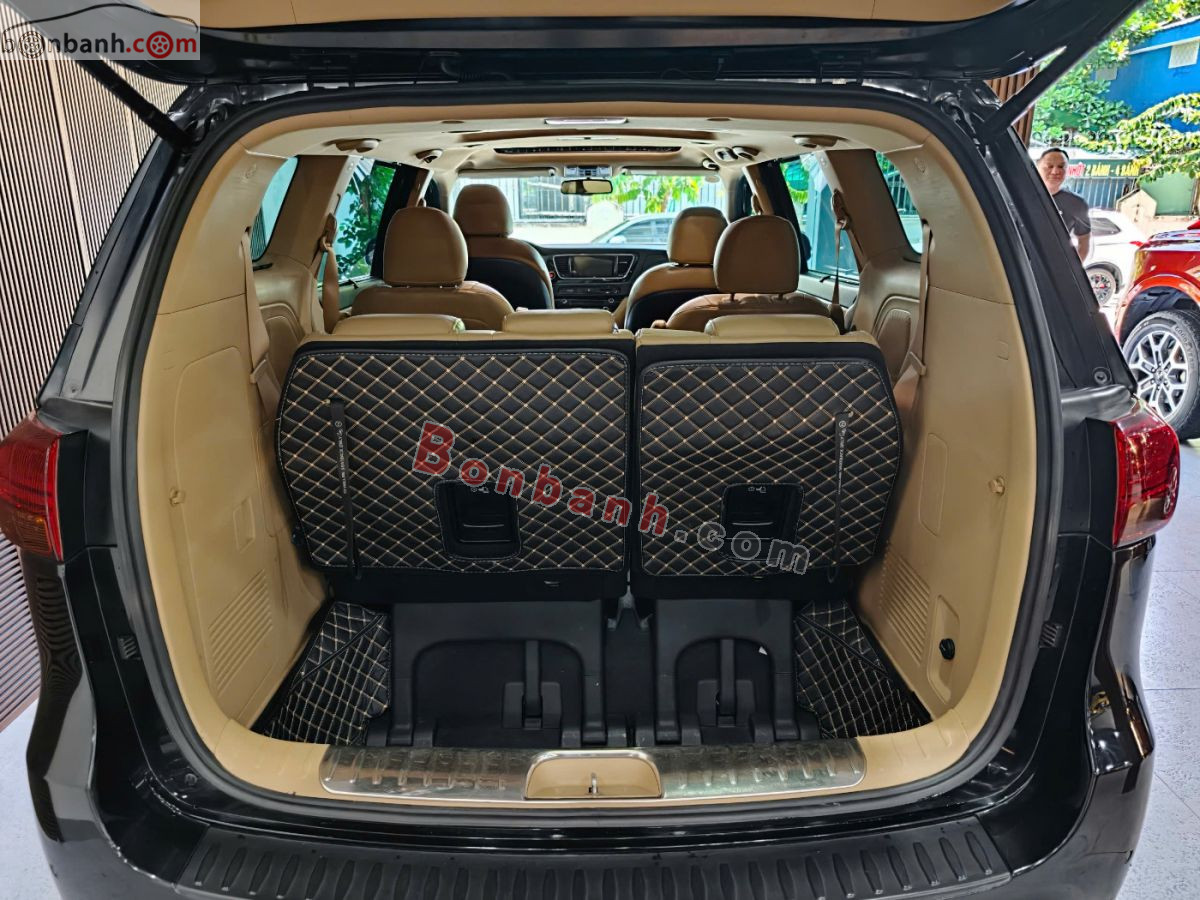 Bán ô tô Kia Sedona 2.2L DATH - 2017 - xe cũ