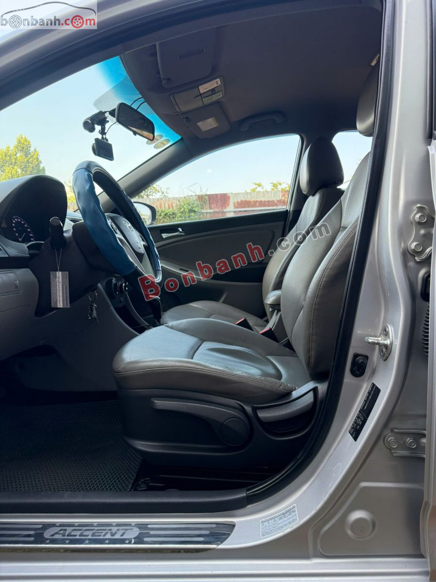 Bán ô tô Hyundai Accent 1.4 AT - 2012 - xe cũ
