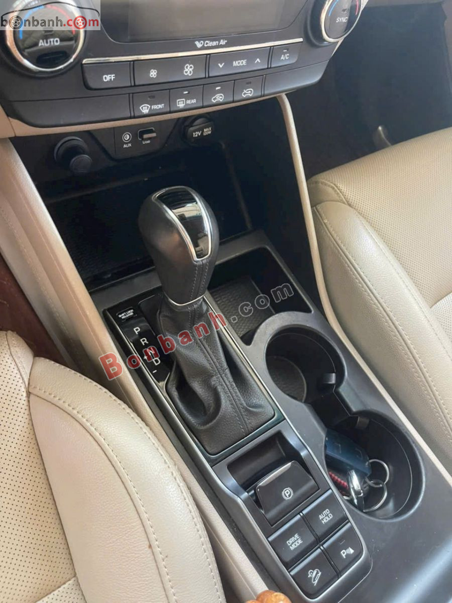 Bán ô tô Hyundai Tucson 1.6 AT Turbo - 2018 - xe cũ