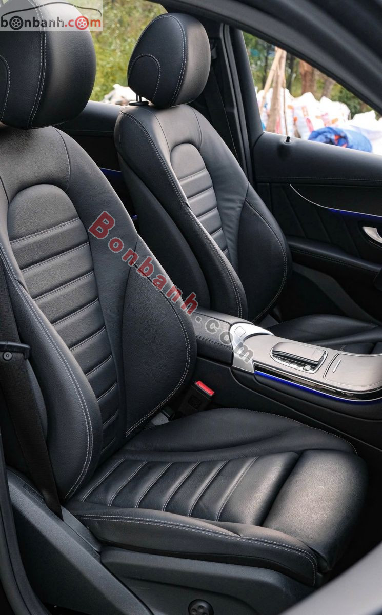 Bán ô tô Mercedes Benz GLC 300 4Matic - 2022 - xe cũ