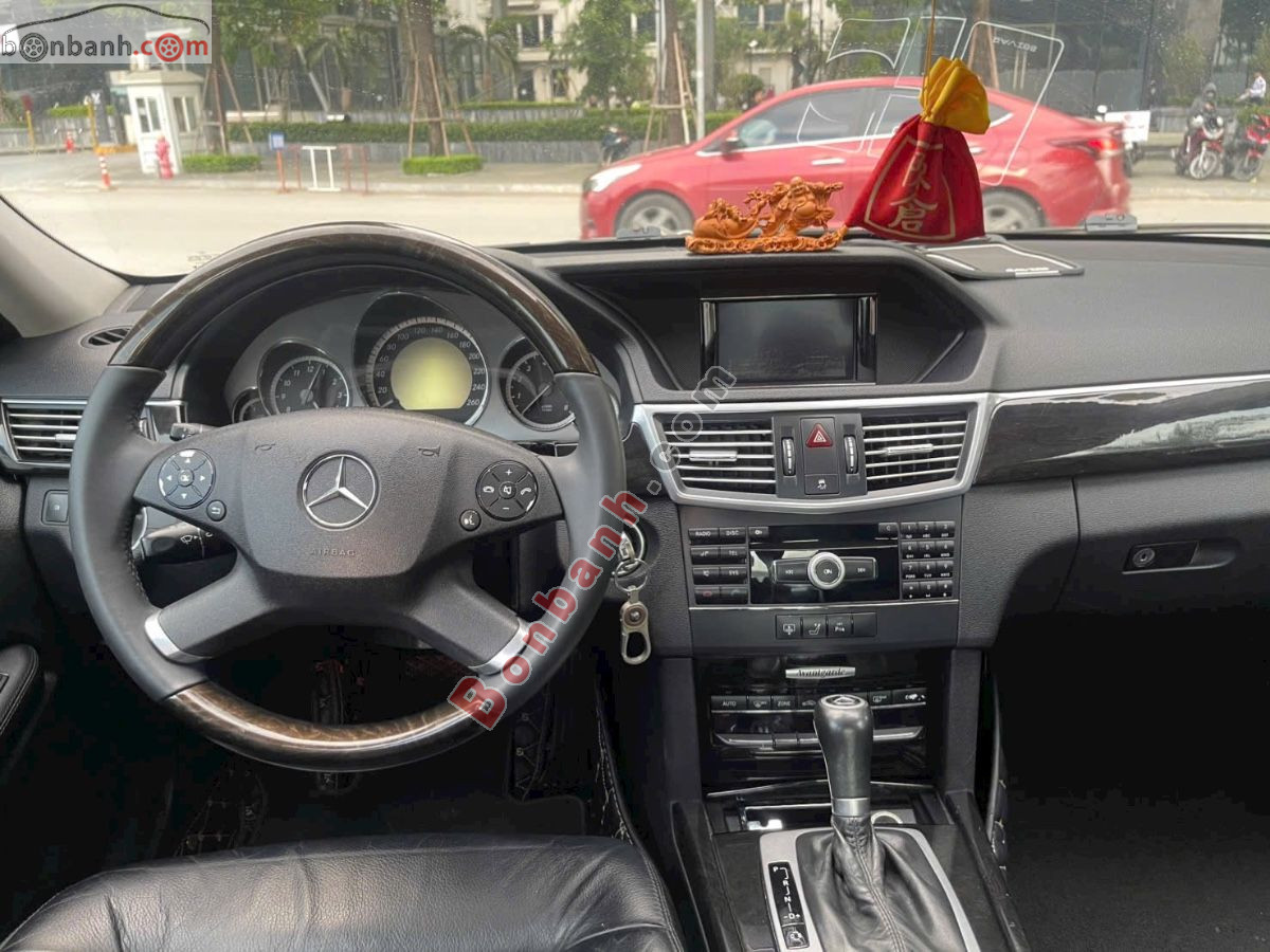 Bán ô tô Mercedes Benz E class E250 - 2010 - xe cũ