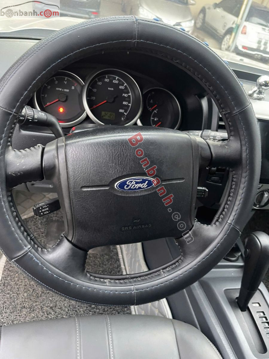 Bán ô tô Ford Everest 2.5L 4x2 AT - 2013 - xe cũ