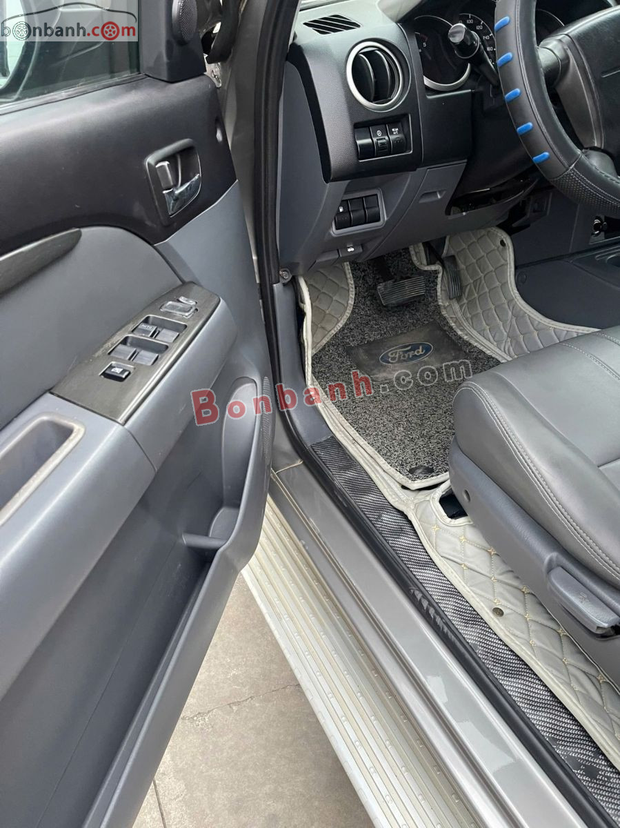 Bán ô tô Ford Everest 2.5L 4x2 AT - 2013 - xe cũ