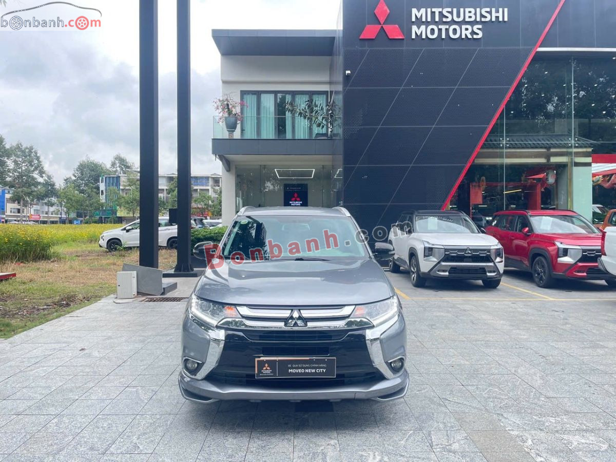 Bán ô tô Mitsubishi Outlander 2.0 CVT - 2019 - xe cũ