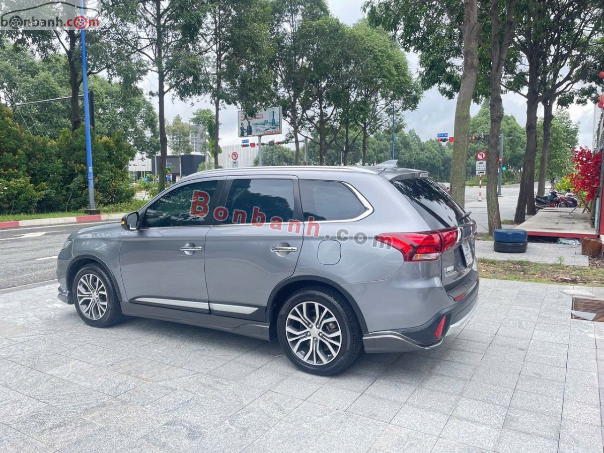 Bán ô tô Mitsubishi Outlander 2.0 CVT - 2019 - xe cũ