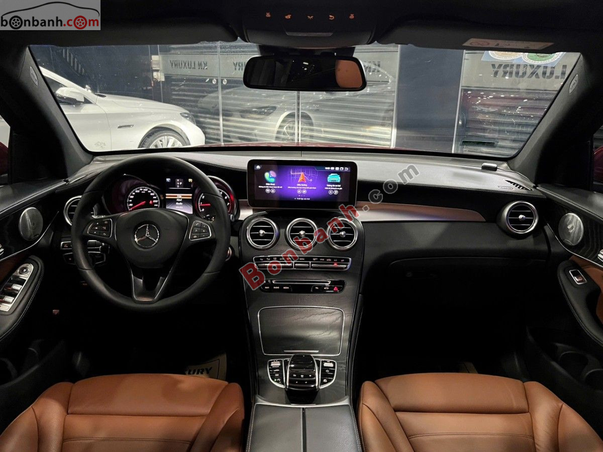 Bán ô tô Mercedes Benz GLC 300 4Matic - 2018 - xe cũ