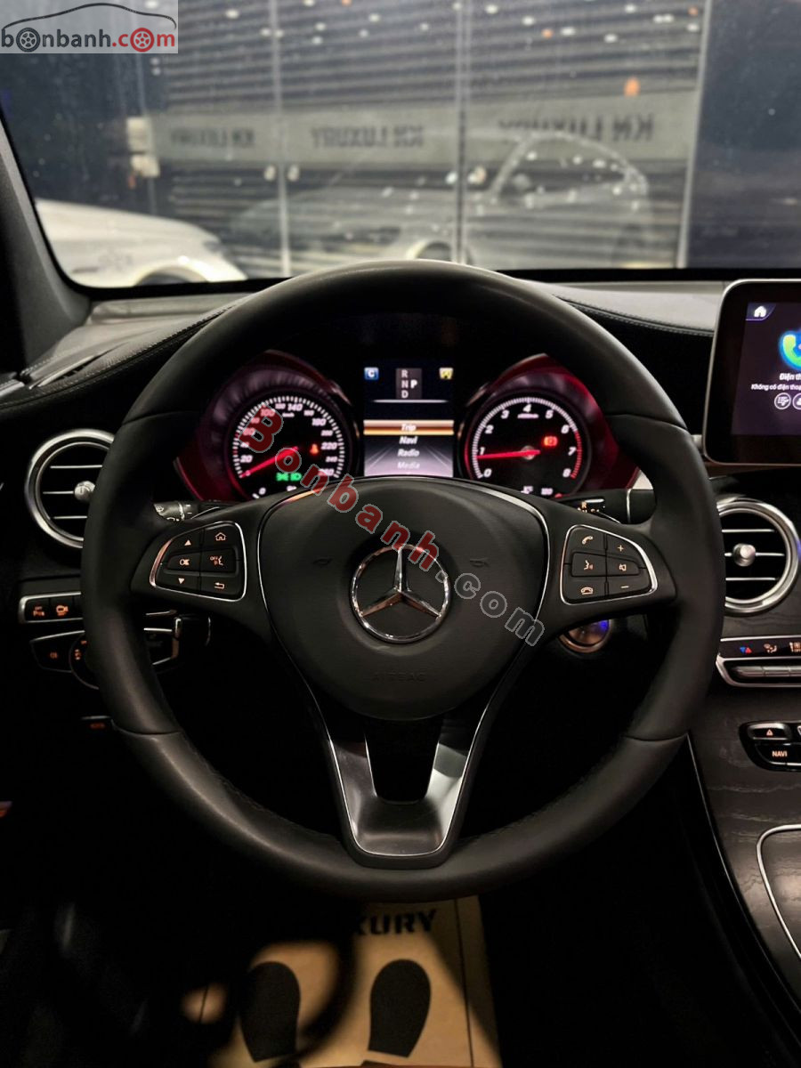 Bán ô tô Mercedes Benz GLC 300 4Matic - 2018 - xe cũ