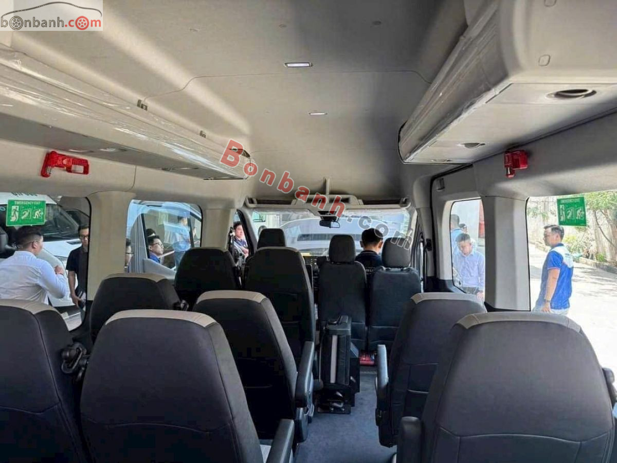 Bán ô tô Ford Transit Premium+ - 2025 - xe mới