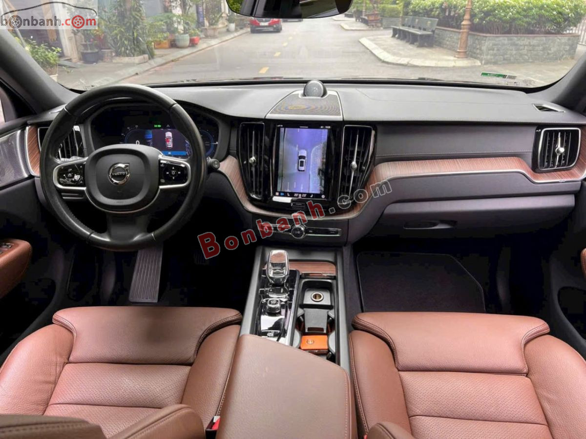 Bán ô tô Volvo XC60 Recharge T8 AWD - 2022 - xe cũ