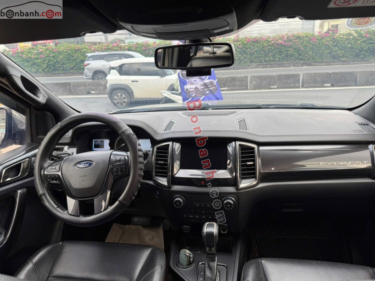 Bán ô tô Ford Everest Titanium 2.0L 4x2 AT - 2018 - xe cũ