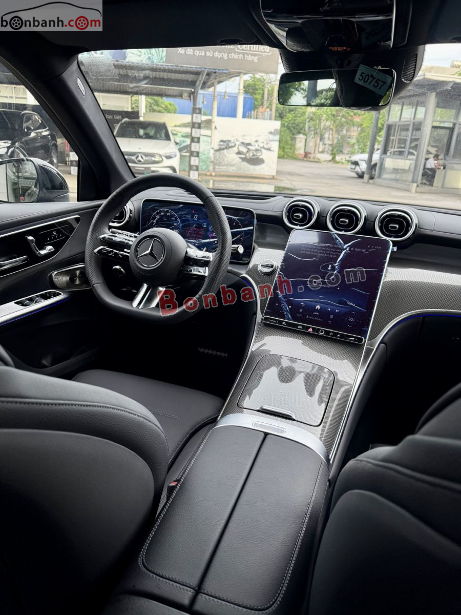 Bán ô tô Mercedes Benz GLC 300 4Matic - 2025 - xe cũ