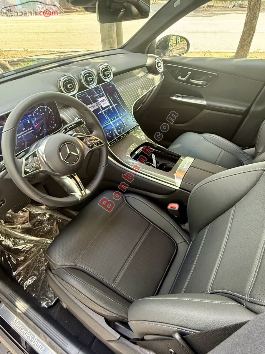 Bán ô tô Mercedes Benz GLC 200 4Matic - 2025 - xe cũ