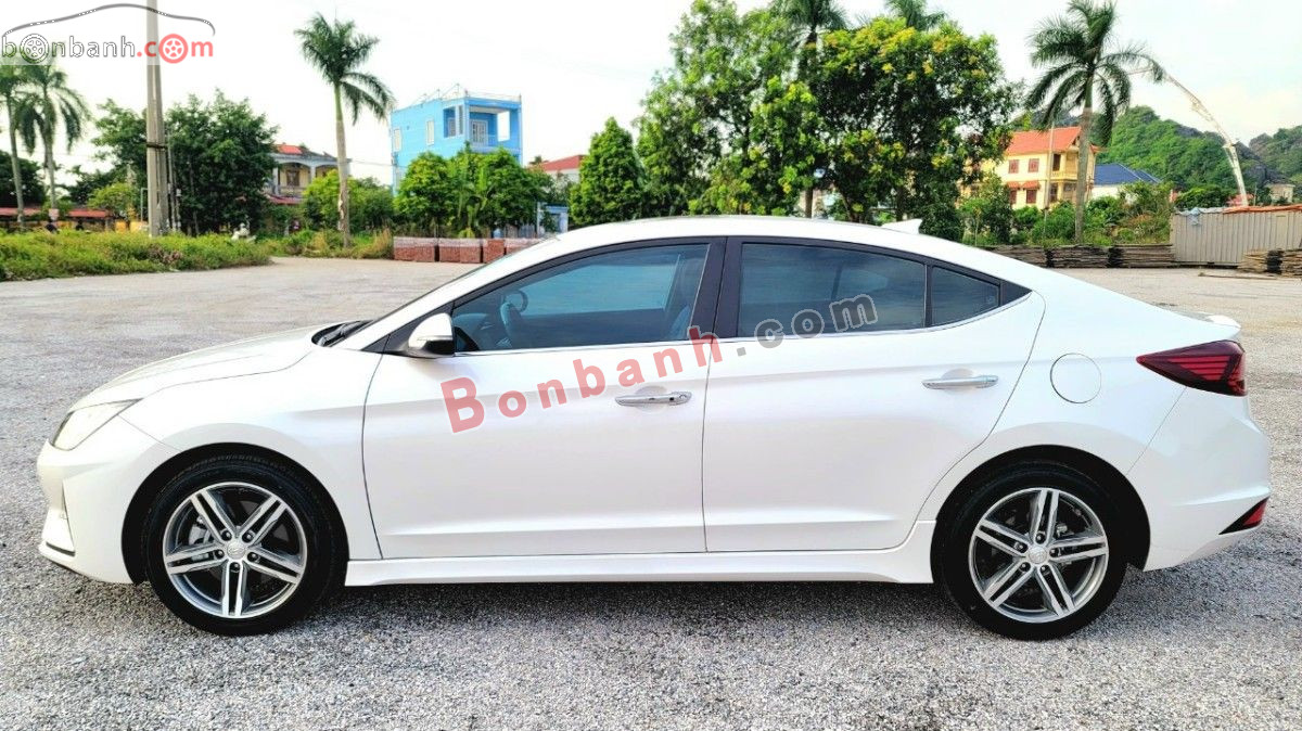 Bán ô tô Hyundai Elantra Sport 1.6 AT - 2020 - xe cũ