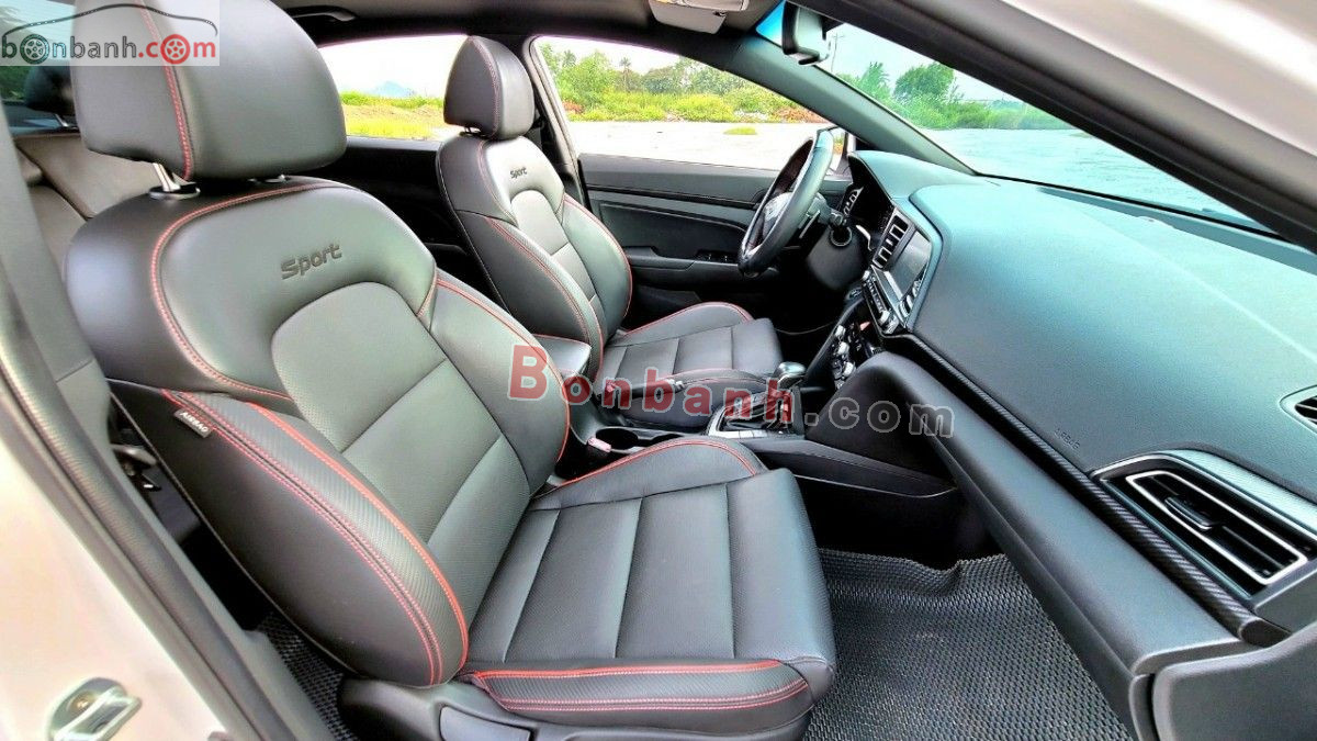 Bán ô tô Hyundai Elantra Sport 1.6 AT - 2020 - xe cũ