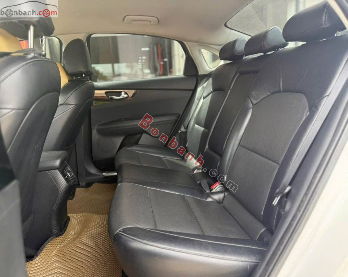 Bán ô tô Kia Cerato 1.6 MT - 2019 - xe cũ