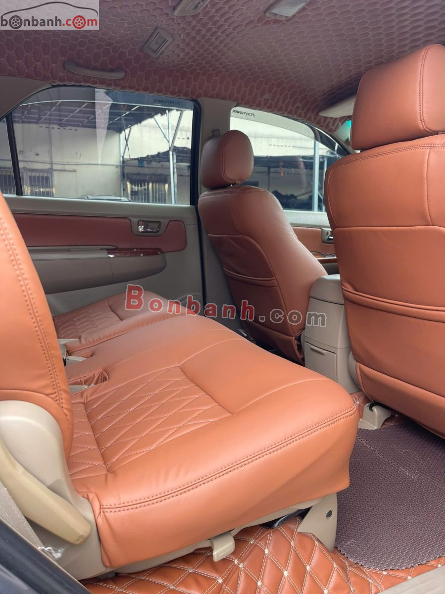 Bán ô tô Toyota Fortuner 2.7V 4x4 AT - 2010 - xe cũ