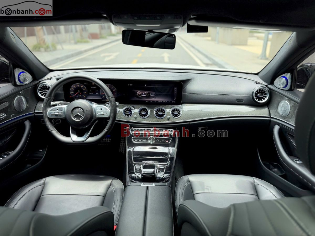 Bán ô tô Mercedes Benz E class E300 AMG - 2020 - xe cũ