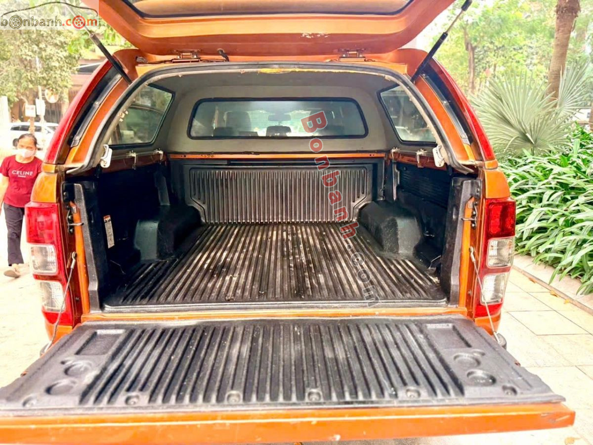 Bán ô tô Ford Ranger Wildtrak 2.2L 4x2 AT - 2017 - xe cũ