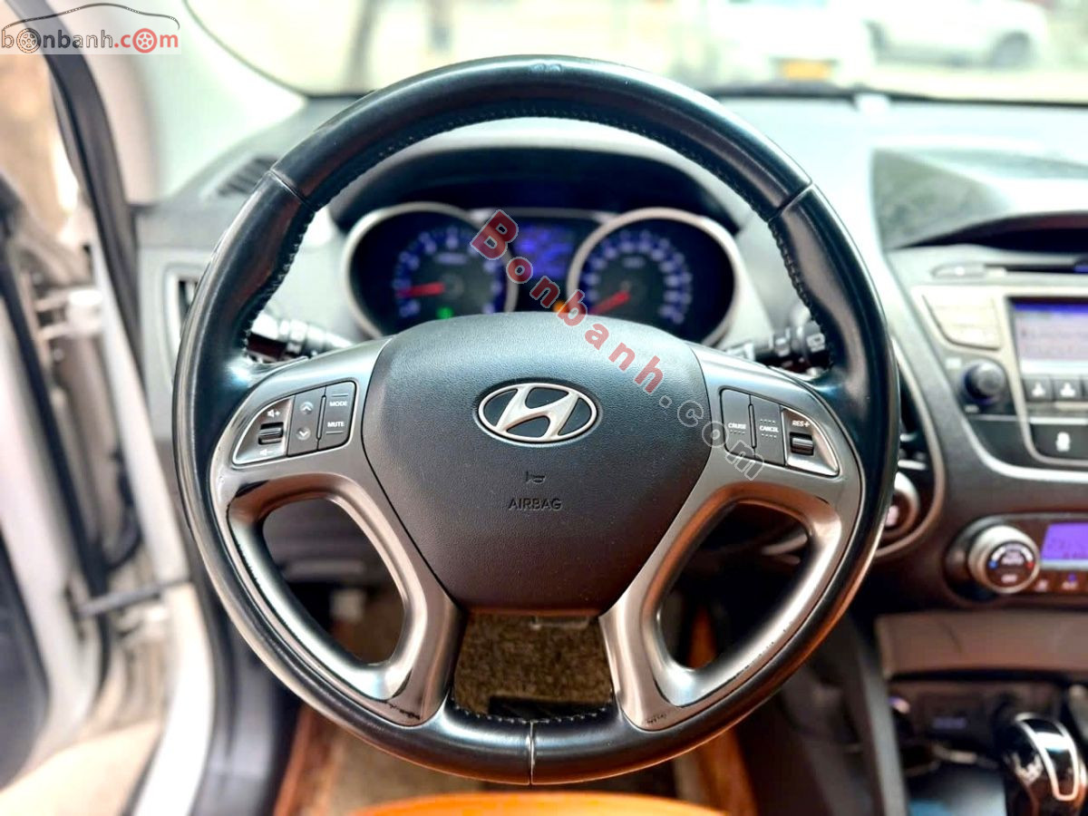 Bán ô tô Hyundai Tucson 2.0 AT - 2013 - xe cũ