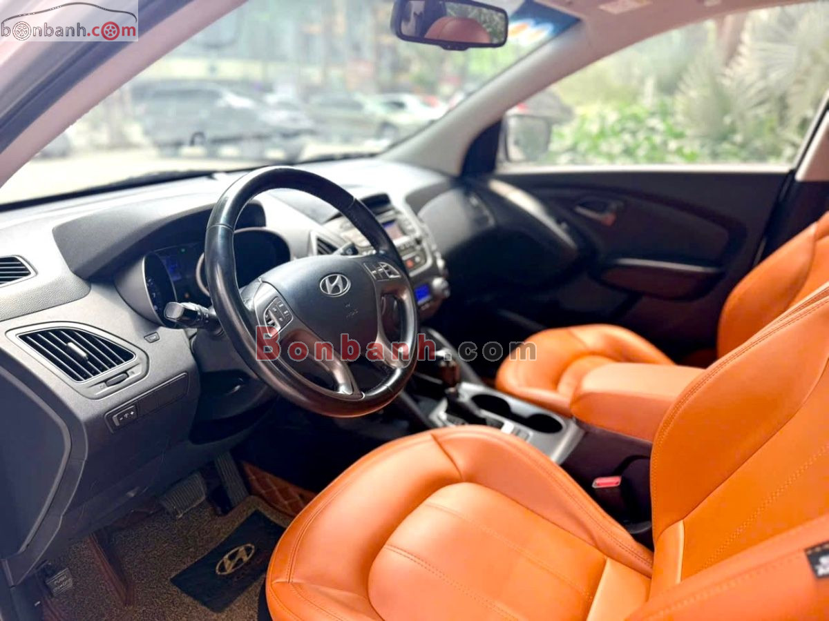 Bán ô tô Hyundai Tucson 2.0 AT - 2013 - xe cũ