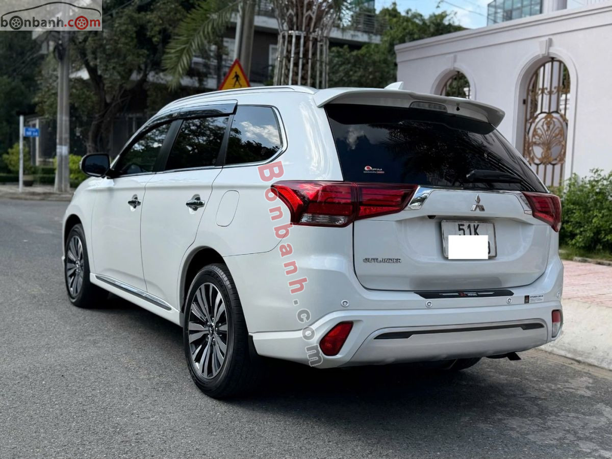 Bán ô tô Mitsubishi Outlander 2.0 CVT - 2023 - xe cũ