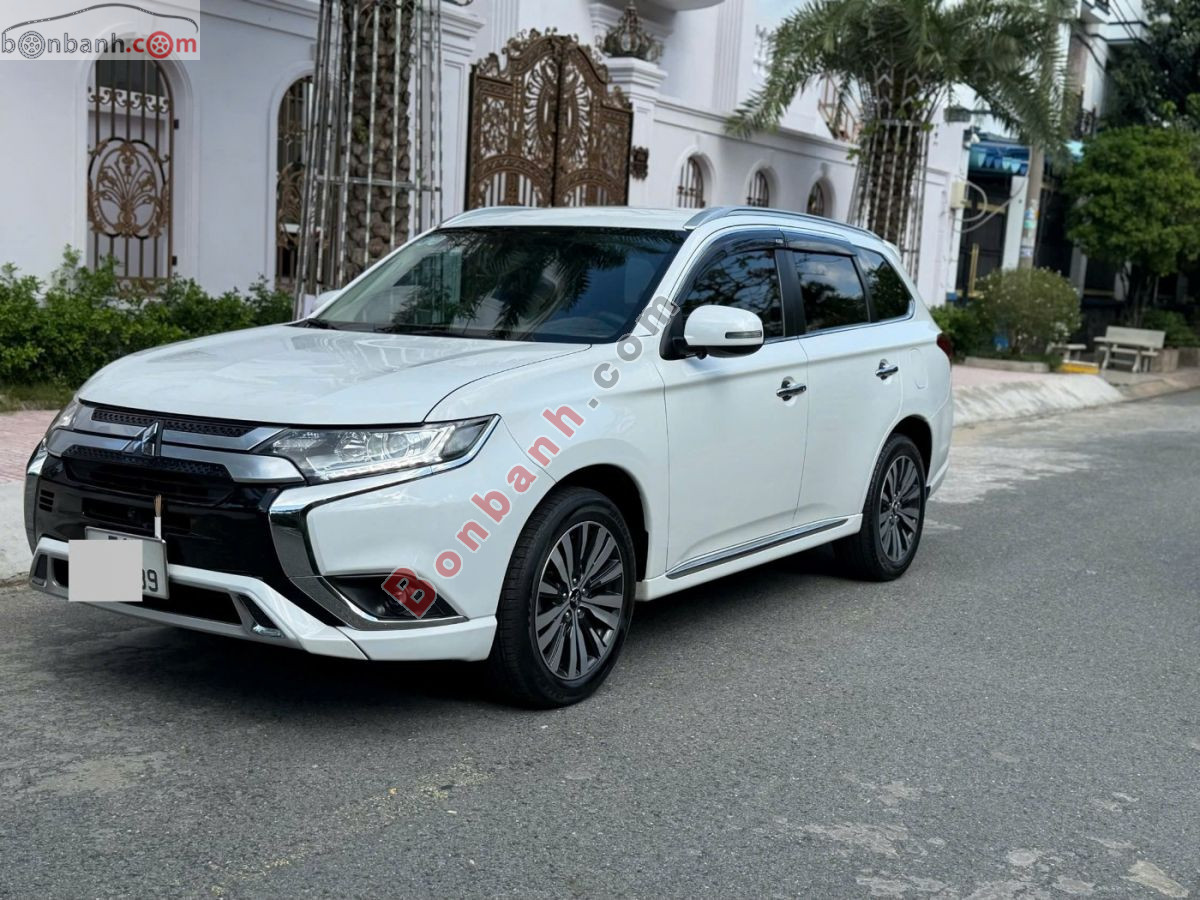 Bán ô tô Mitsubishi Outlander 2.0 CVT - 2023 - xe cũ